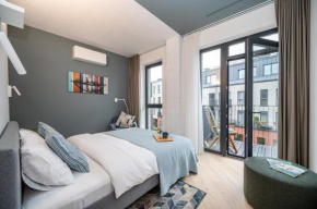 ᴄᴏʜᴏsᴛ I garage parking included, spacious, lovely apt w-balcony at Paupys